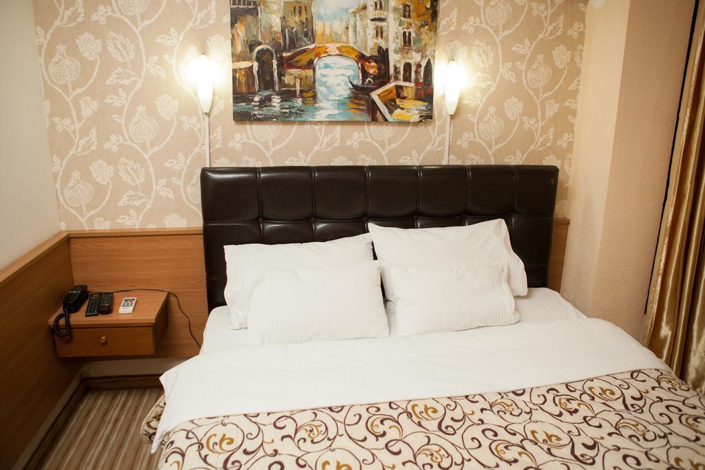Hotel Vrbak Novi Pazar Room photo