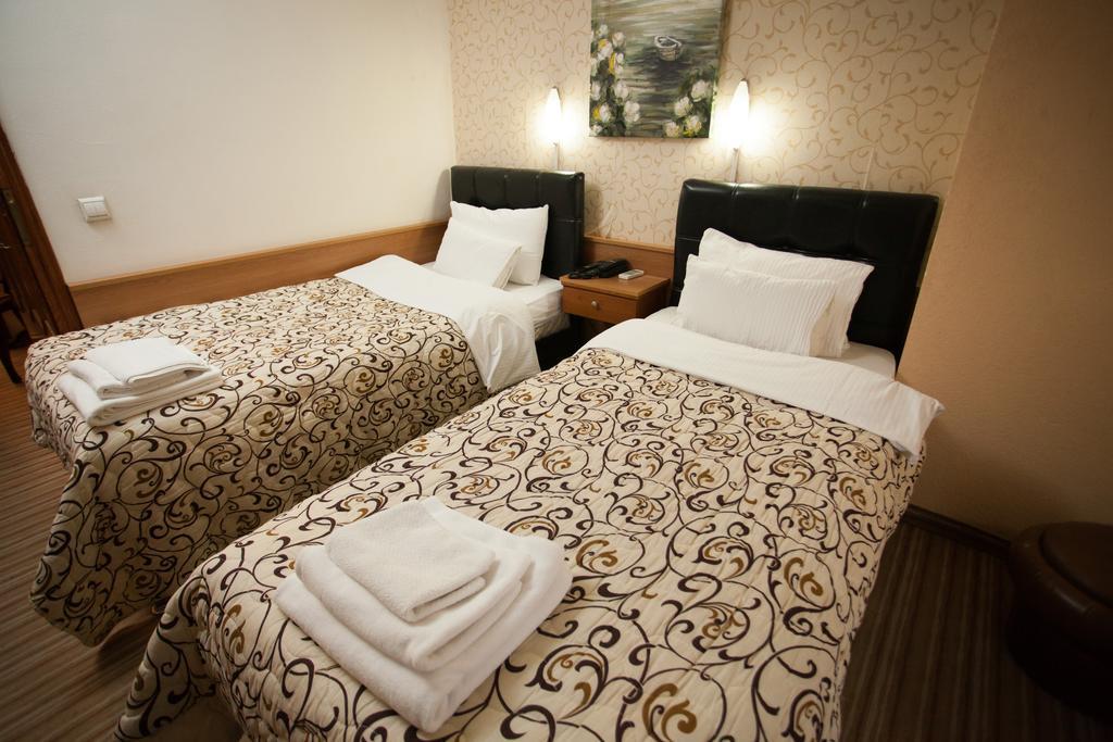 Hotel Vrbak Novi Pazar Room photo