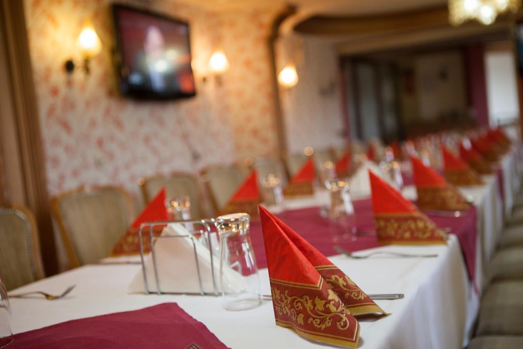Hotel Vrbak Novi Pazar Exterior photo